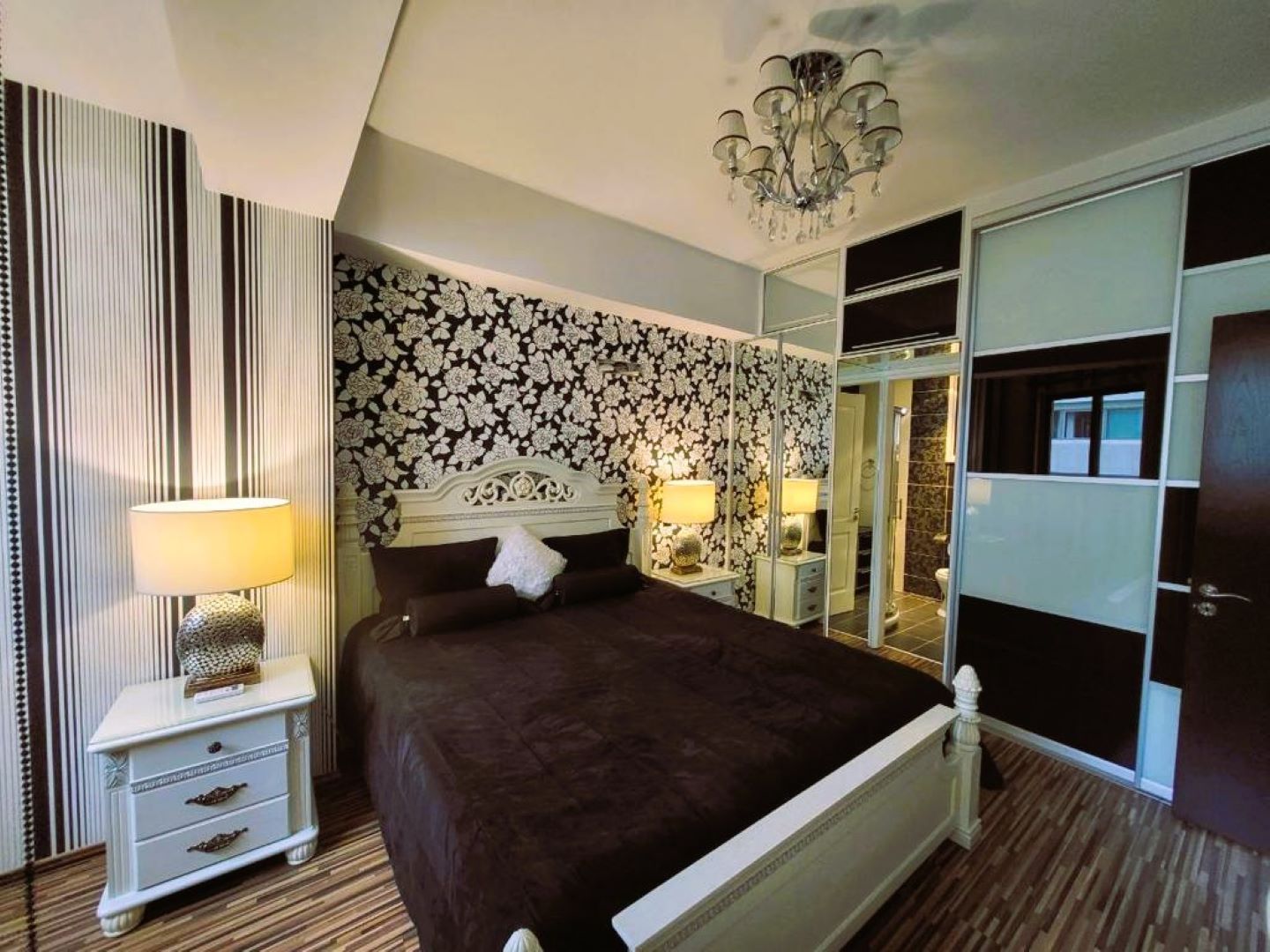 MRS ELENA LONGINOVA 4TH FL. H