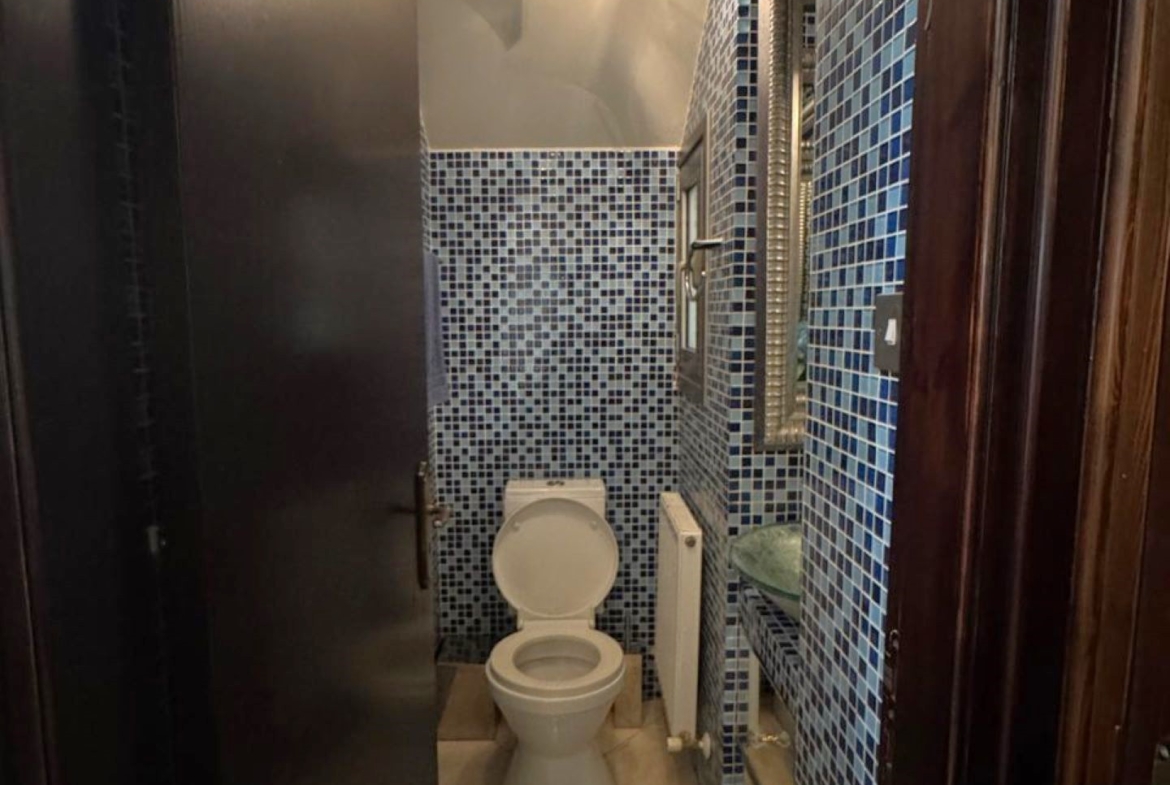 1170
