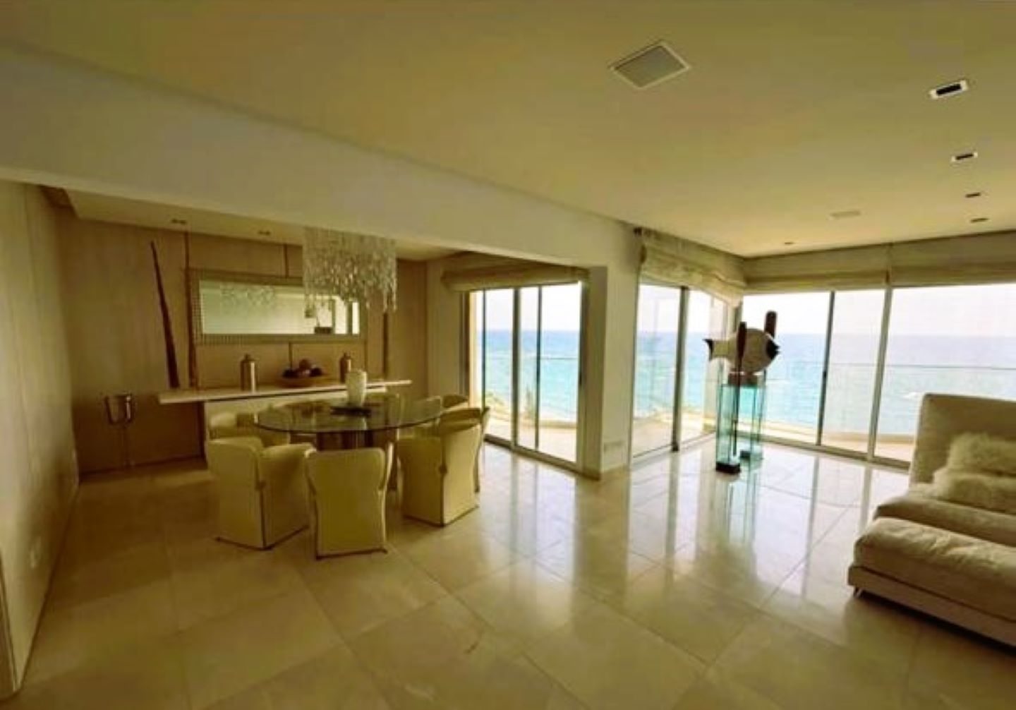 LIMASSOLO FLAT MR FILIPPIDES.3