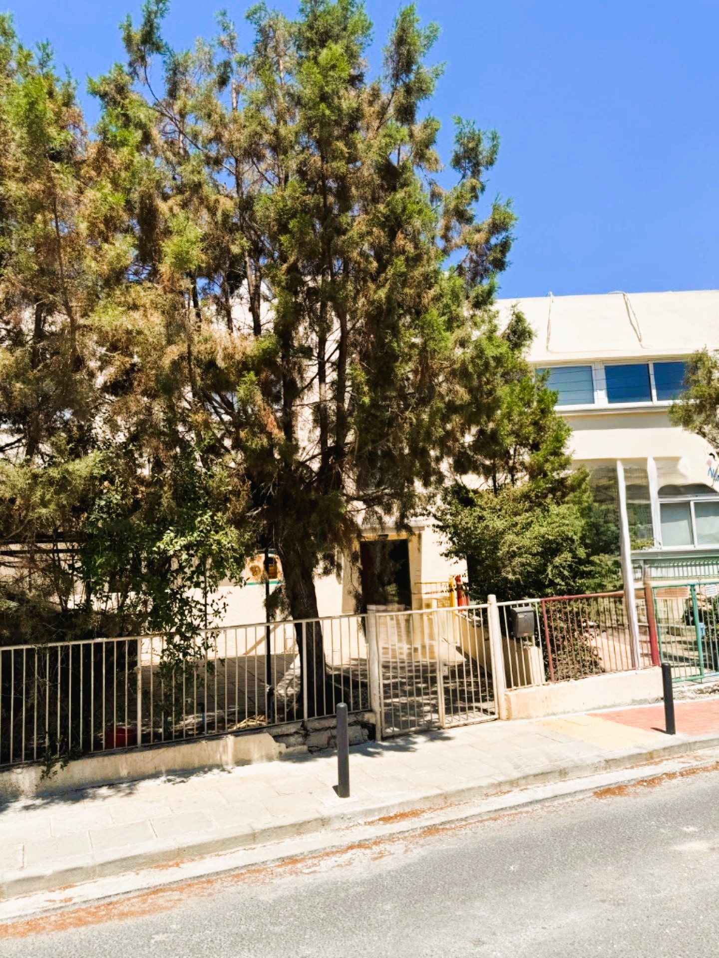 MRS ANTHIE AGROTI 2 Elegant and classic upper house for Rent