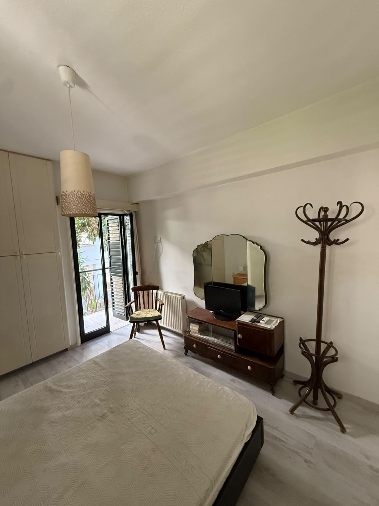 Elegant three bedroom flat For Rent