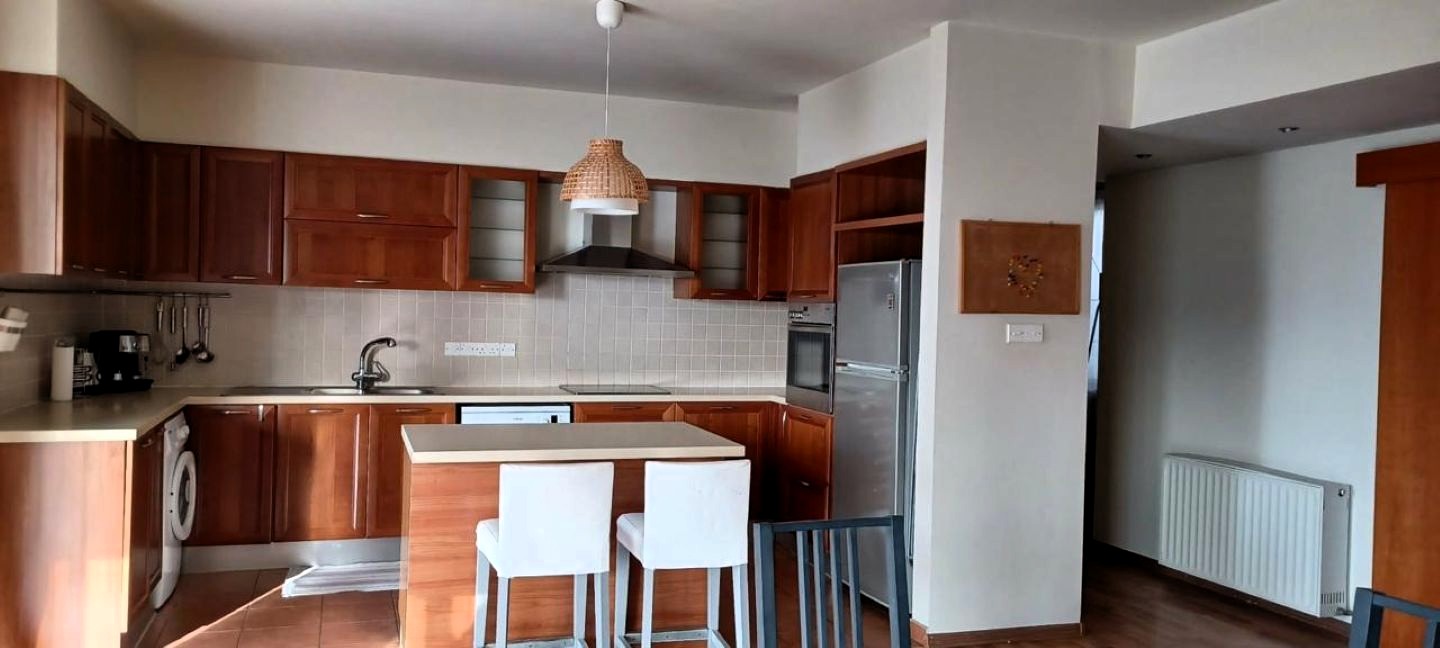Spacious and elegant apartment for Rent