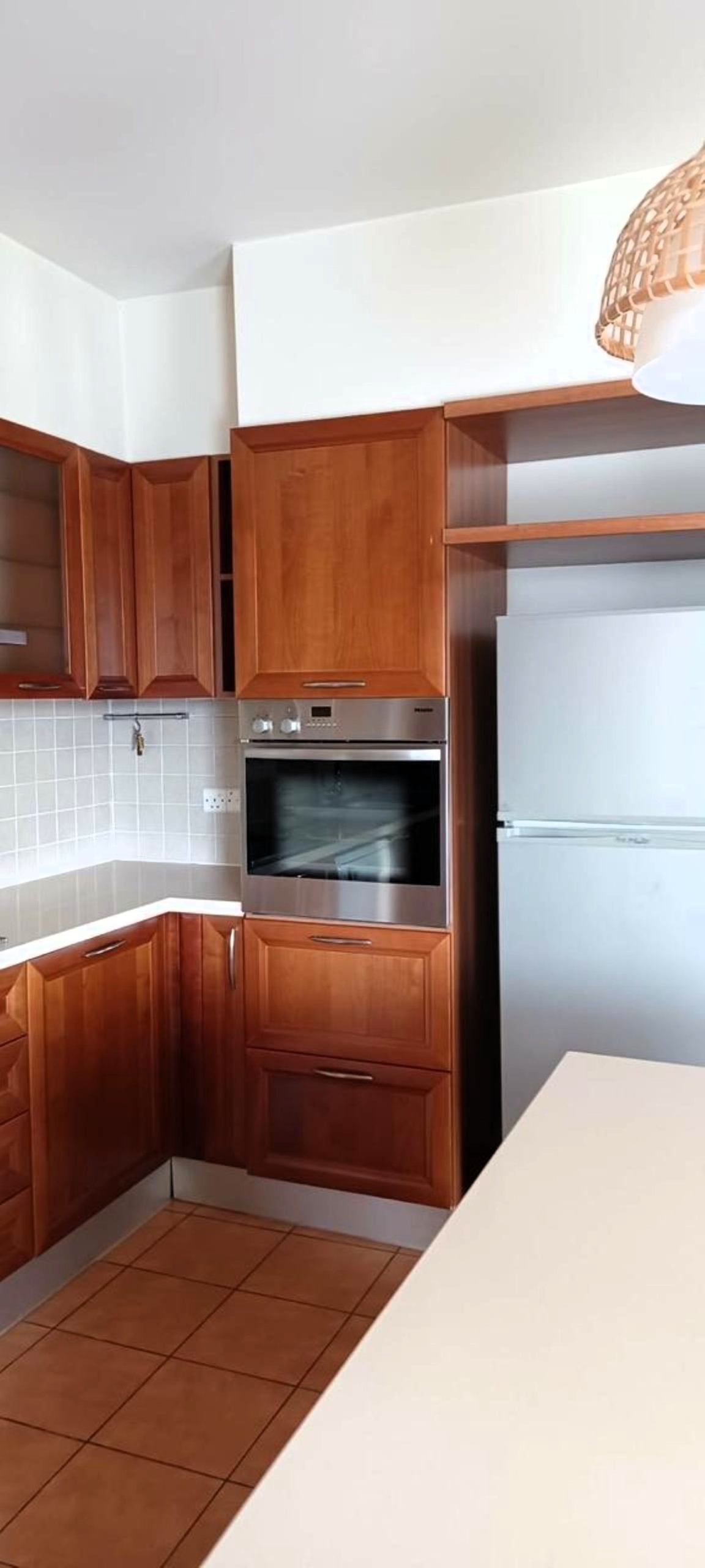 Spacious and elegant apartment for Rent