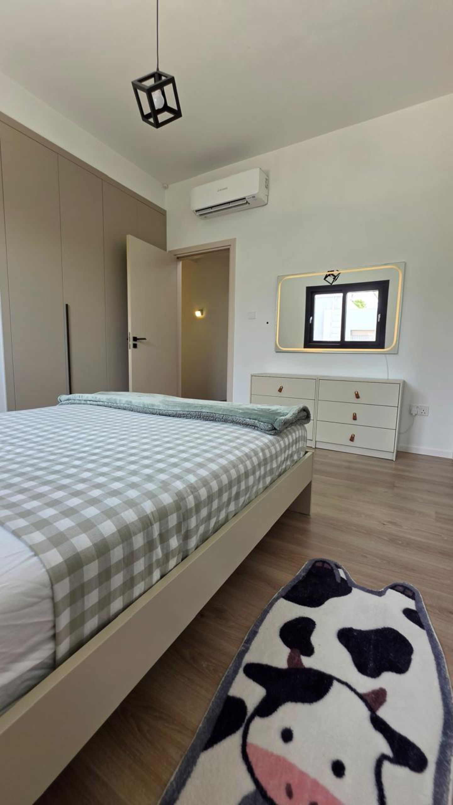 Modern smart house for Rent or Sale